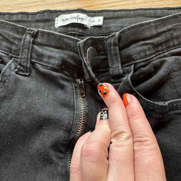 New Vintage Black Flare Jeans US Size 6 - Picture 6 of 13